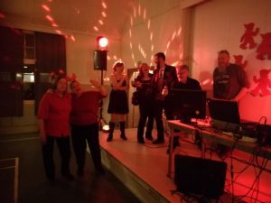 2019_pikkujoulut yhteislaulu